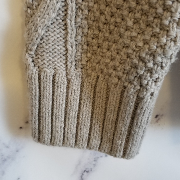 LUCKY BRAND Grey Mockneck Sweater, Size Small - Picture 6 of 9